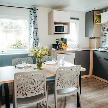 Mobil Home Xxl 4 Chambres - Camping Le Barberousse Gruissan Exterior photo